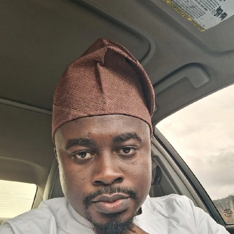 Olumide Akinlaja